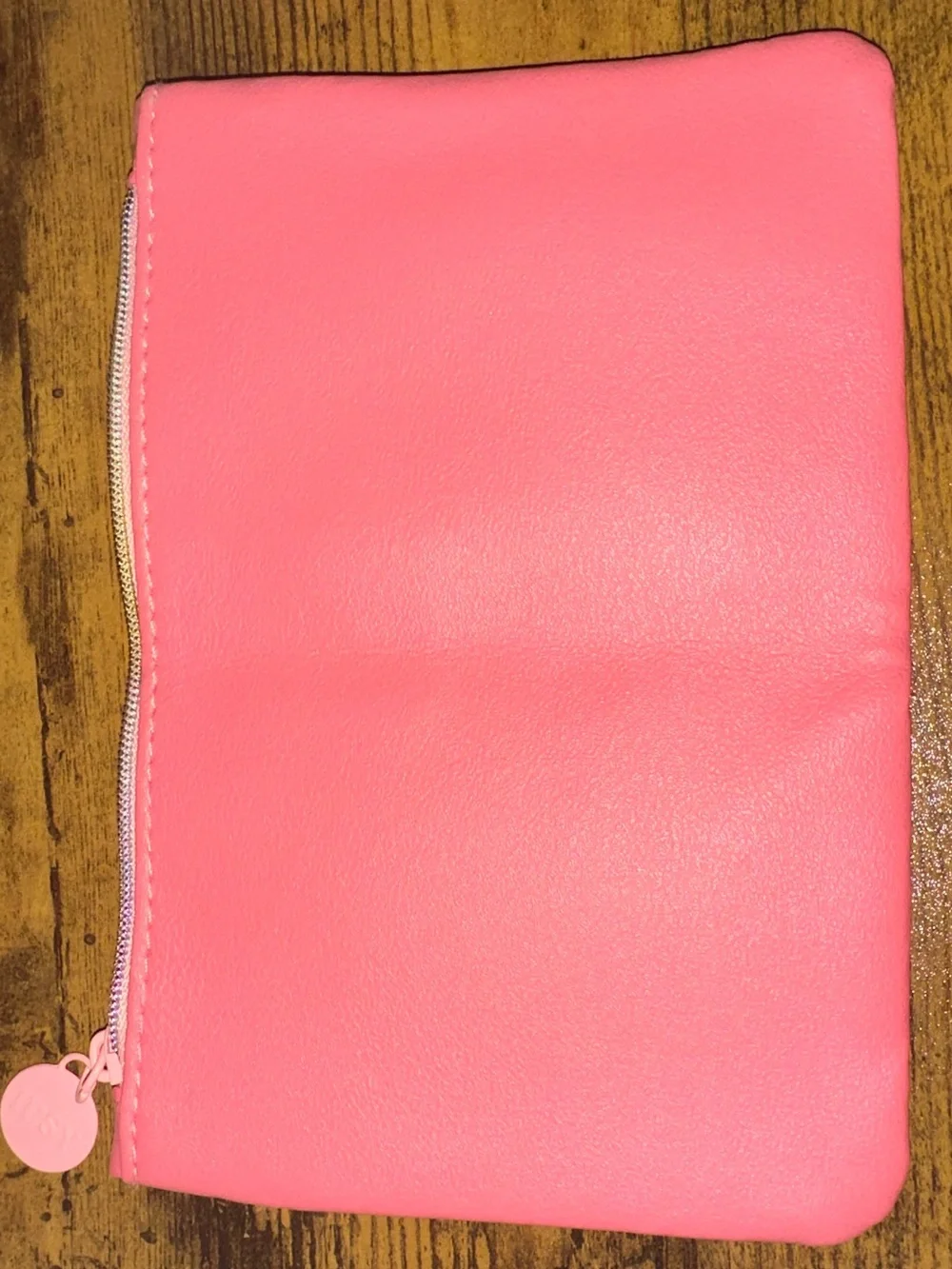 Pink 'DISCOVER' Zip Pouch